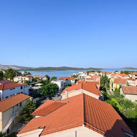 Apartamento Cozy In Zaboric-brodarica