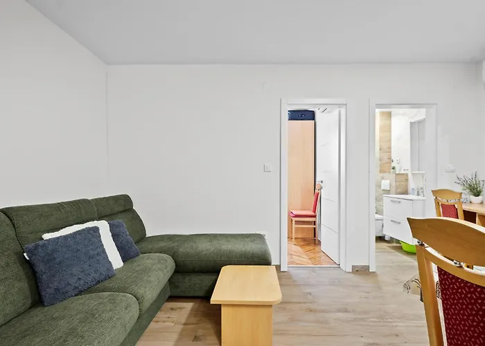 Apartment Cozy In Zaboric-brodarica *