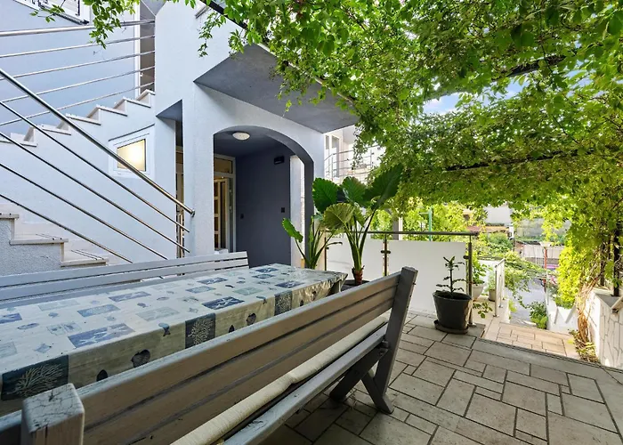 Cozy In Zaboric-brodarica Apartamento